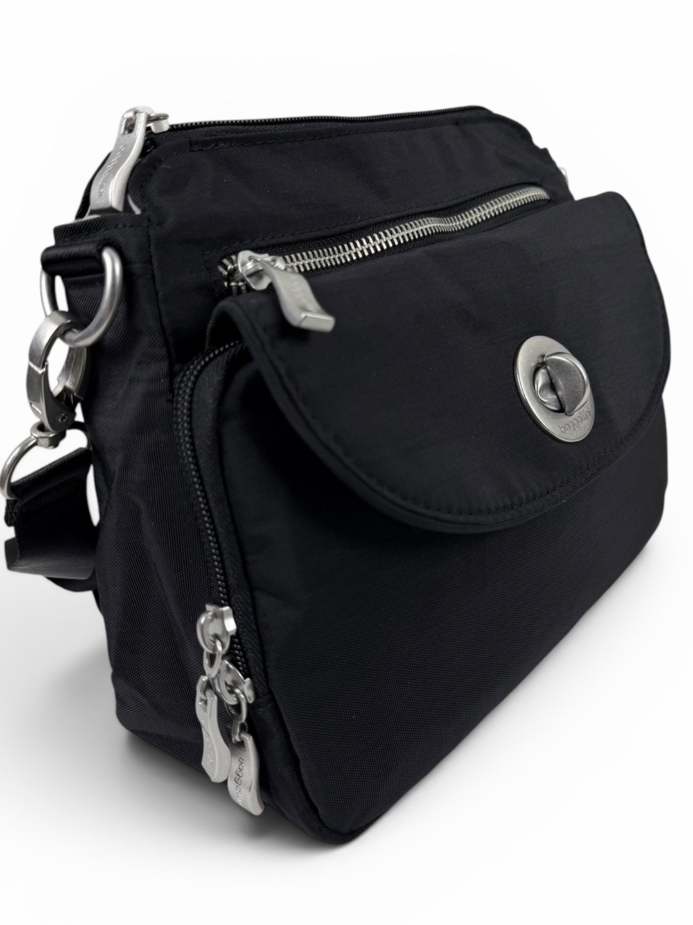 Baggallini Black RFID Crossbody Bag Travel Organizer Nylon Purse